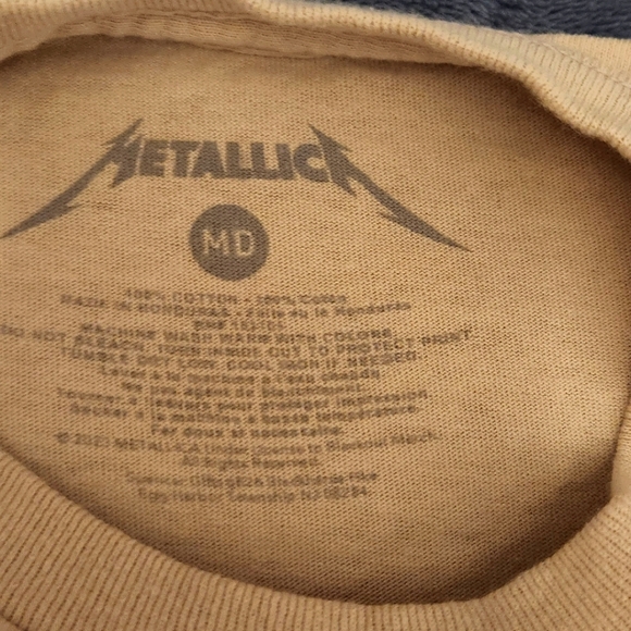 Metallica Reflection T Shirt - Picture 2 of 3